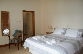 Sutton Lodge B&B